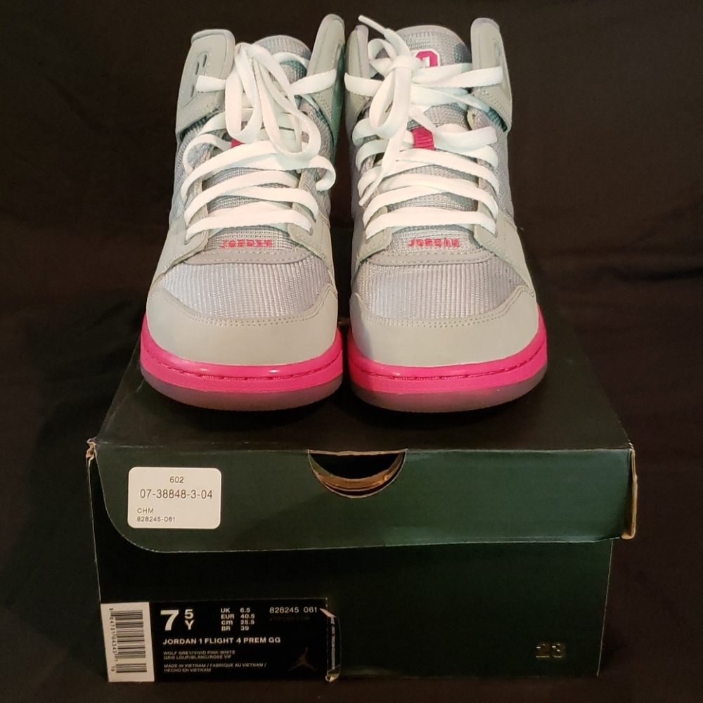 Jordan 1 Flight